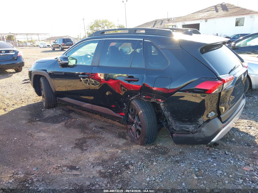 TOYOTA RAV4 - zdjęcie 3