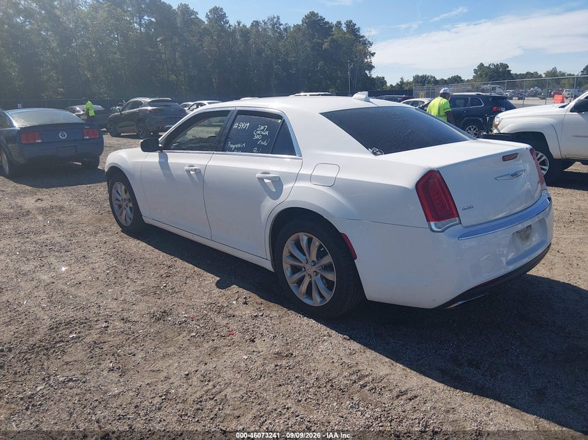 Vin: 2c3ccarg8hh541853, lot: 46572788, chrysler 300 limited awd 20173
