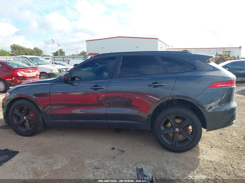 JAGUAR F-PACE - zdjęcie 15