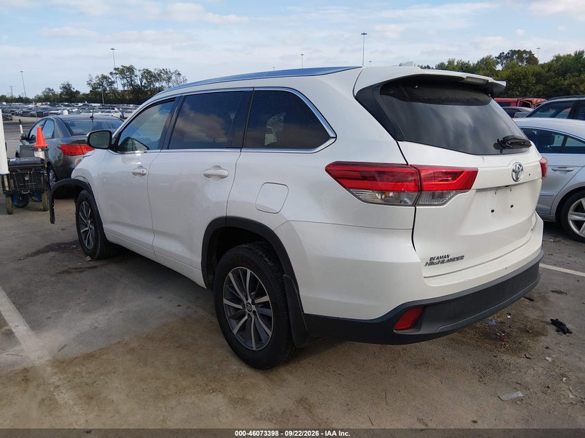 Vin: 5tdkzrfh3hs216790, lot: 46572945, toyota highlander xle 20173