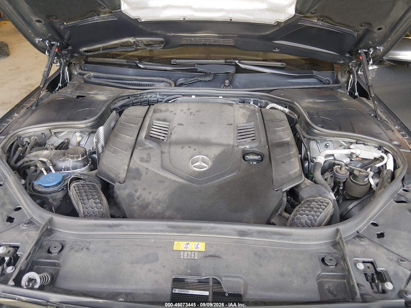 MERCEDES-BENZ S 560 2019 VIN WDDUG8GB5KA464021