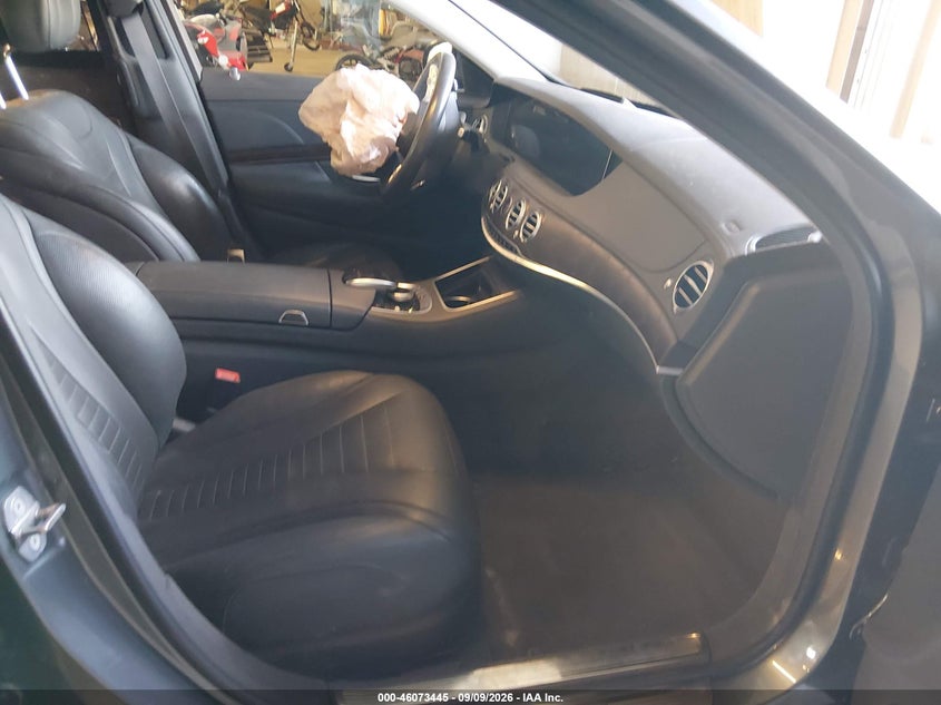 MERCEDES-BENZ S 560 2019 VIN WDDUG8GB5KA464021