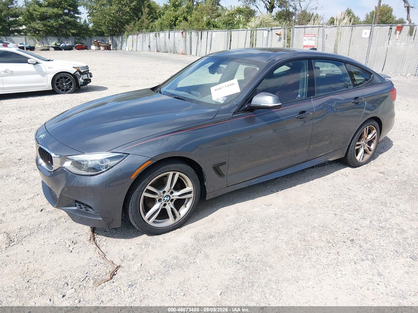 2017 BMW 3er, Left Side, IAAI, VIN WBA8Z9C55HG453003 — photo 2