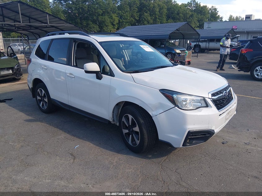 Vin: jf2sjaec6jh543436, lot: 46573033, subaru forester 2.5i premium 2018 img_1