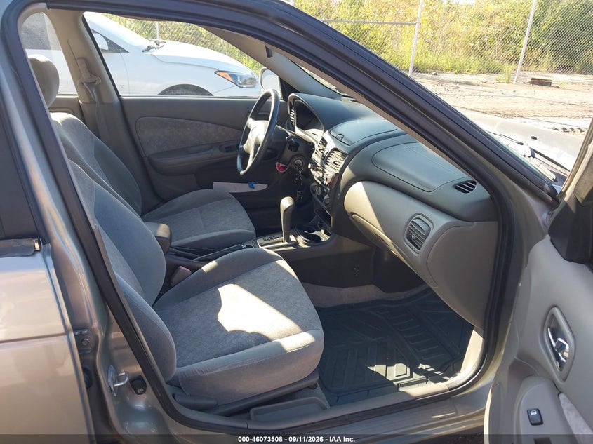 2001 NISSAN SENTRA auction photo 5