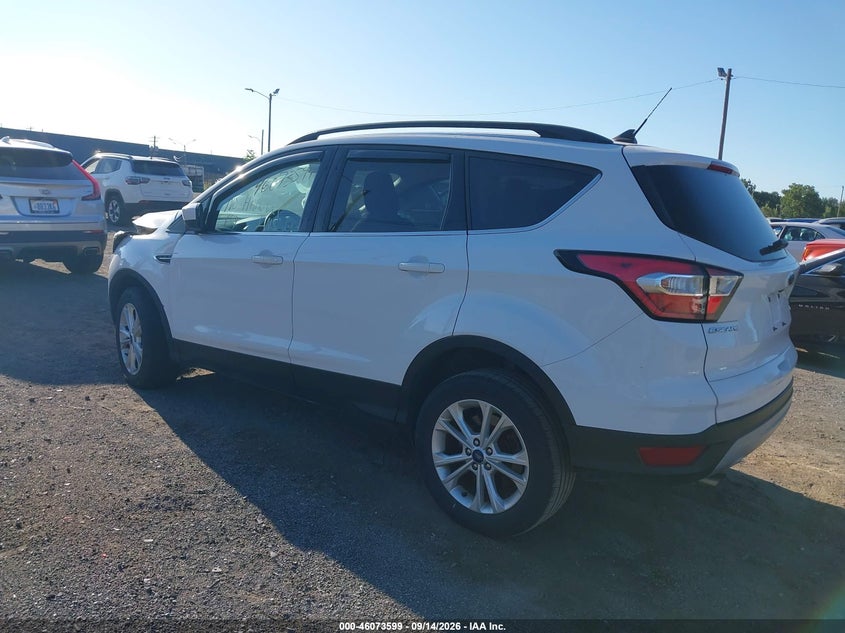 Vin: 1fmcu9gd5jud57808, lot: 46573146, ford escape se 20183