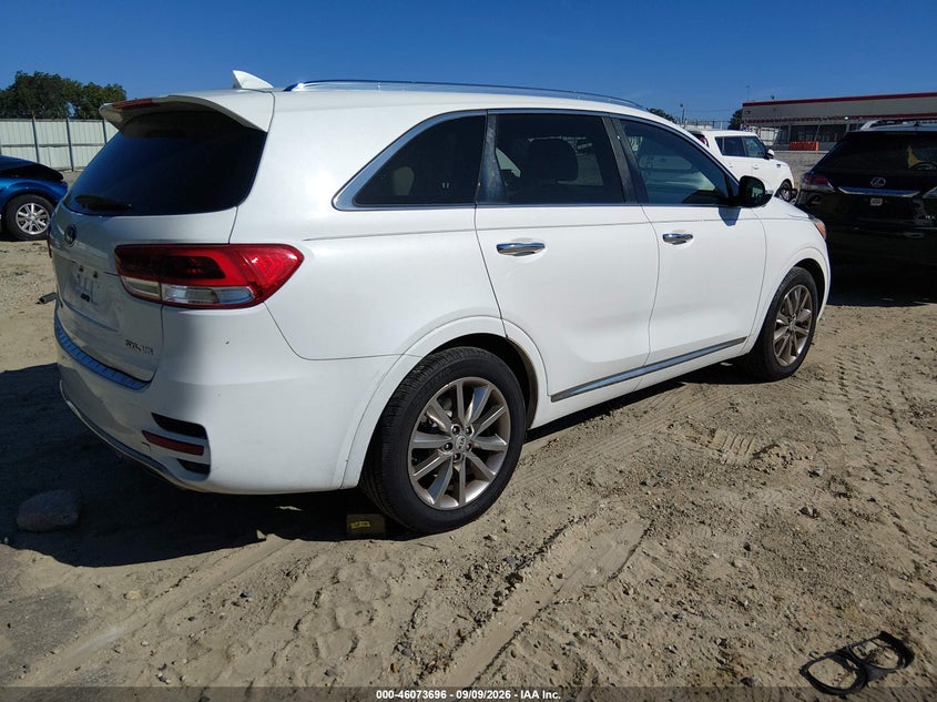 2017 KIA SORENTO auction photo 4