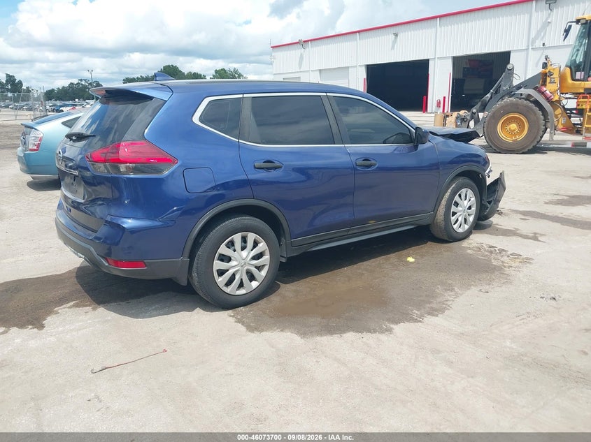 2017 NISSAN ROGUE auction photo 4