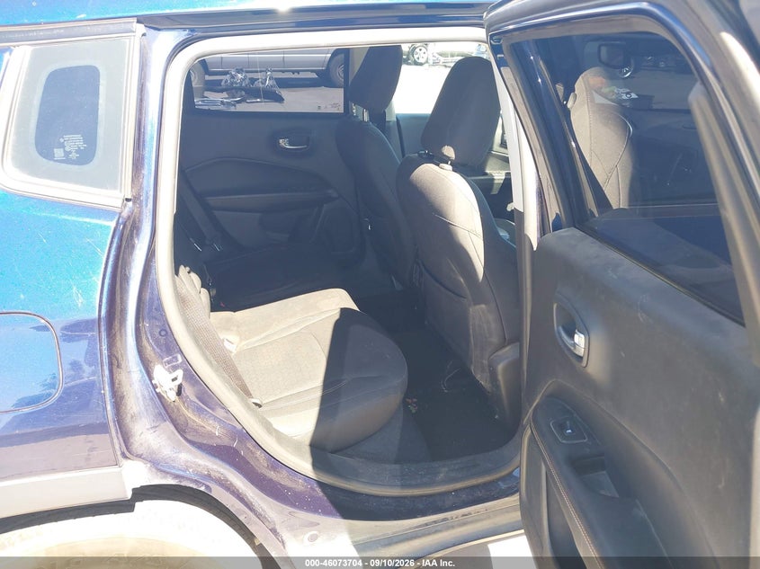 JEEP COMPASS 2018 VIN 3C4NJCAB7JT489716