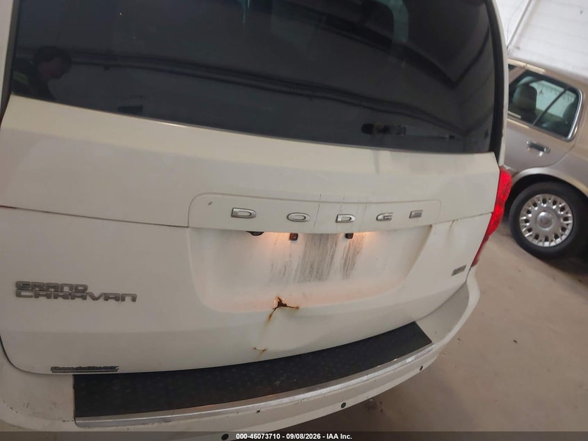 2013 DODGE GRAND CARAVAN auction photo 6