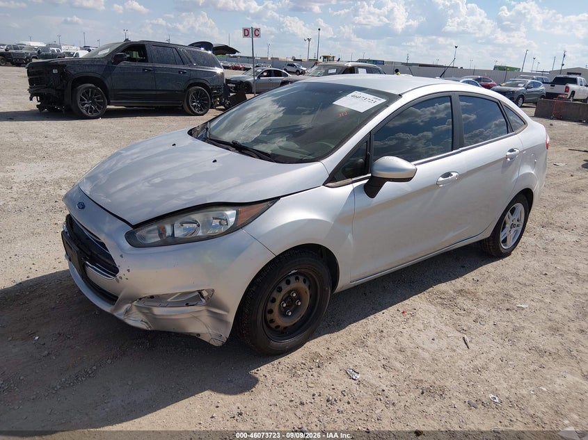 Vin: 3fadp4bj8km122704, lot: 46573270, ford fiesta se 20192