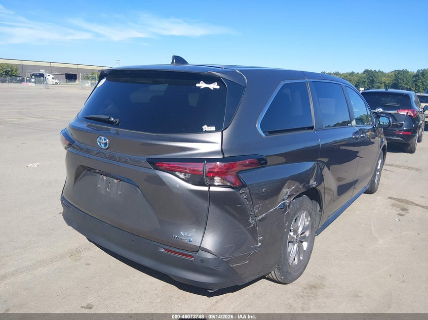 Vin: 5tdyrkec9ns131780, lot: 46573296, toyota sienna xle 20224