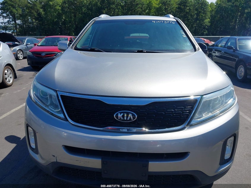 2015 KIA SORENTO auction photo 6