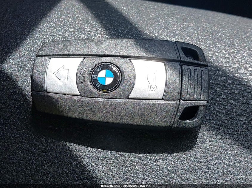 BMW X1 2014 VIN WBAVL1C55EVY13822