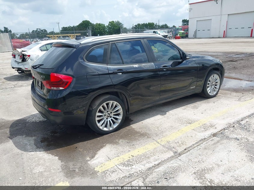2014 BMW X1 auction photo 4