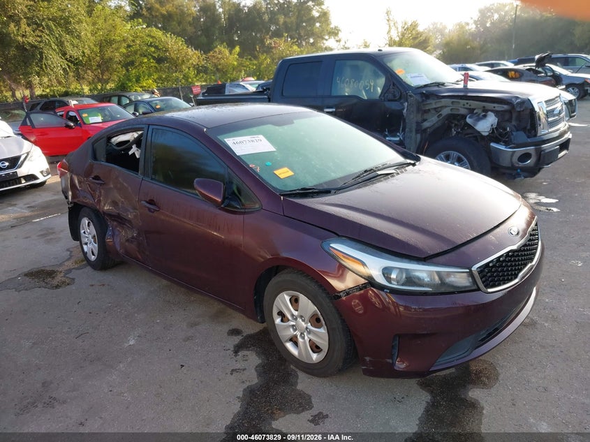 Vin: 3kpfk4a71he107519, lot: 46573376, kia forte lx 2017 img_1