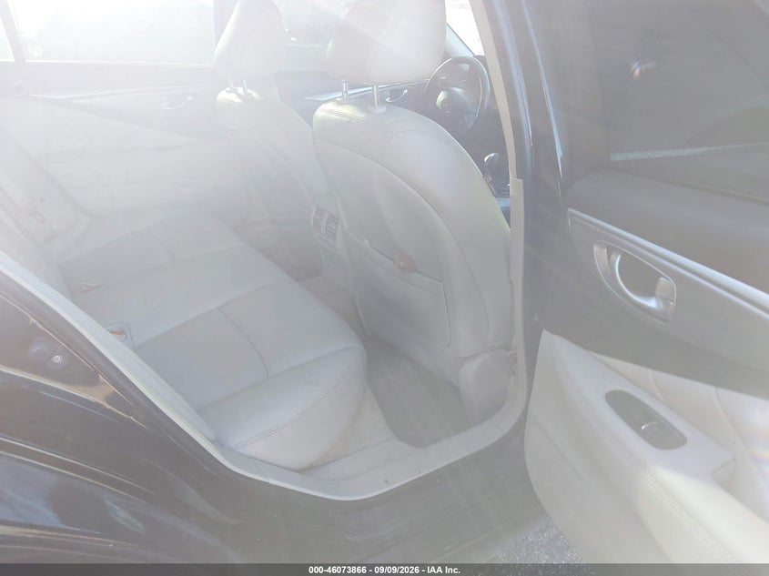 INFINITI Q50 2015 VIN JN1BV7AR5FM416243
