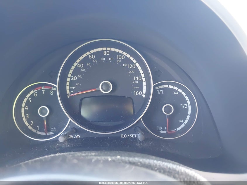 2016 VOLKSWAGEN BEETLE auction photo 7