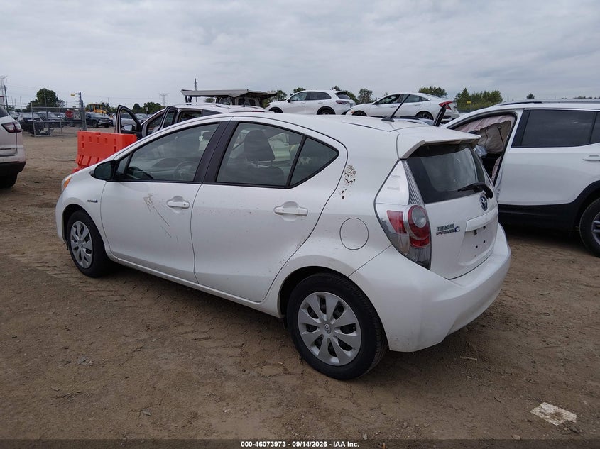 Vin: jtdkdtb3xe1569512, lot: 46573520, toyota prius c two 20143