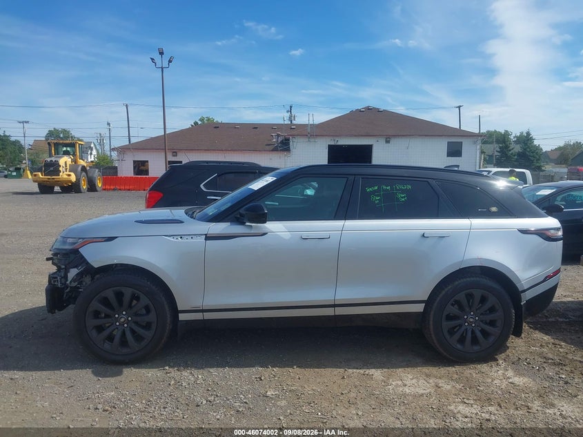 LAND ROVER RANGE ROVER VELAR - zdjęcie 15