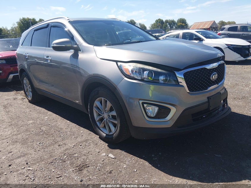 Vin: 5xypgda38hg235858, lot: 46573677, kia sorento 2.4l lx 2017 img_1