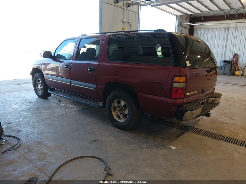 2003 CHEVROLET SUBURBAN 1500 auction photo 3
