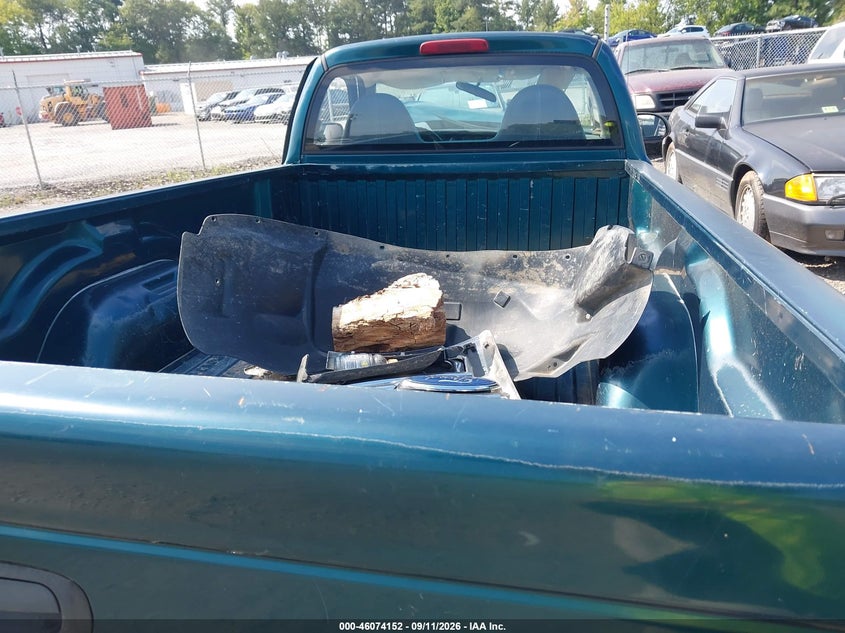 1999 DODGE DAKOTA auction photo 8