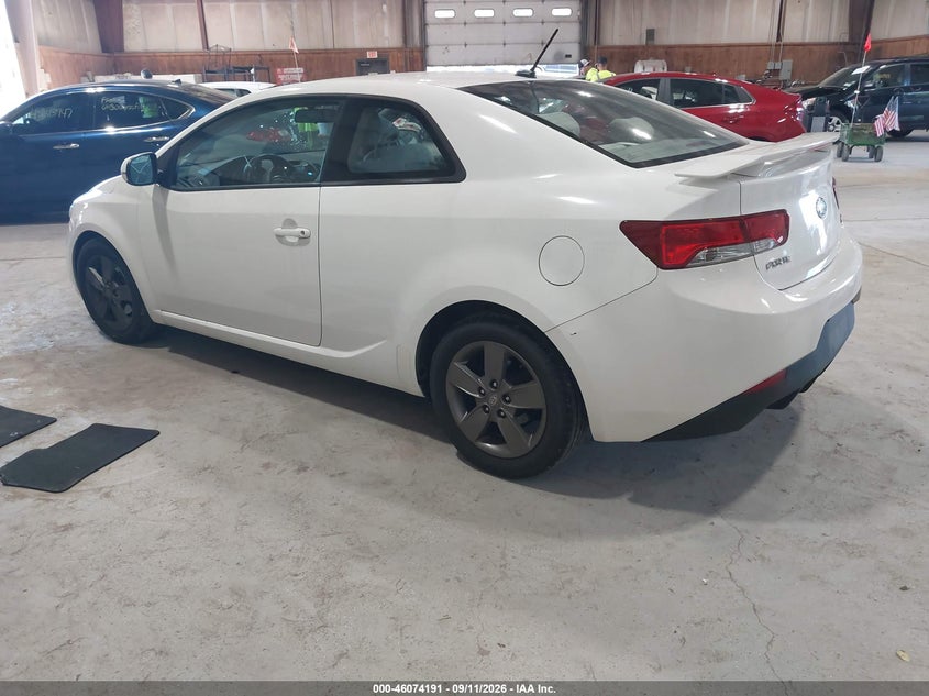 Vin: knafu6a24b5398964, lot: 46573738, kia forte koup ex 20113
