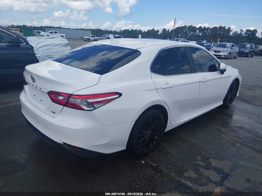 TOYOTA CAMRY - zdjęcie 4