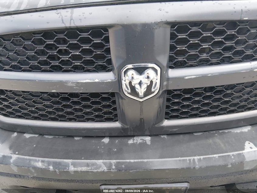 RAM 1500 CLASSIC 2019 VIN 1C6RR7KG9KS658303