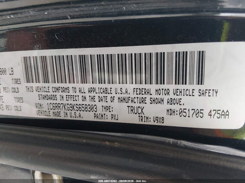 RAM 1500 CLASSIC 2019 VIN 1C6RR7KG9KS658303