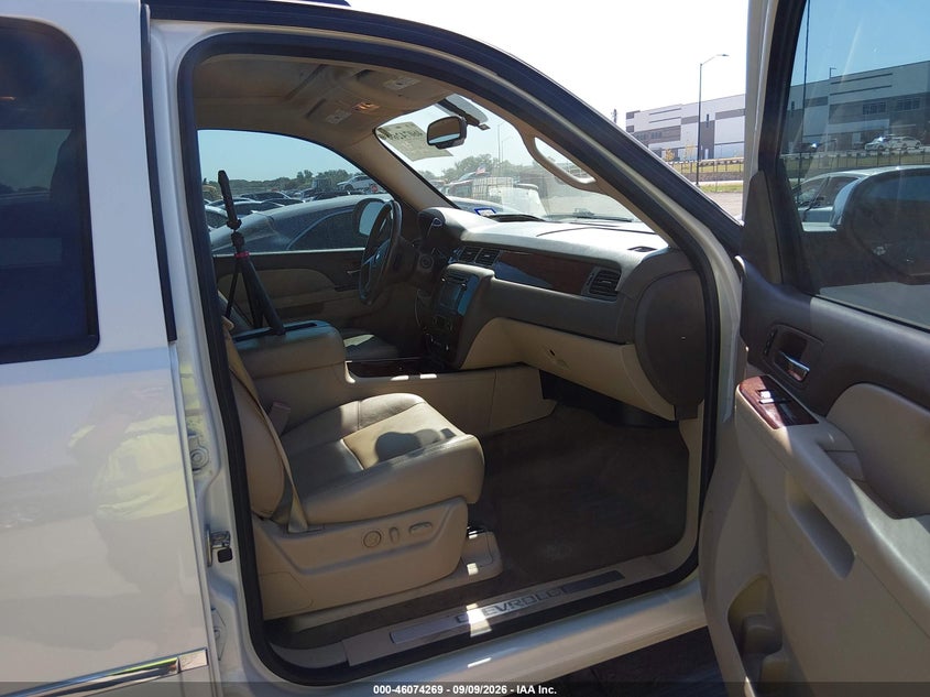 CHEVROLET AVALANCHE 2013 VIN 3GNTKGE78DG245420