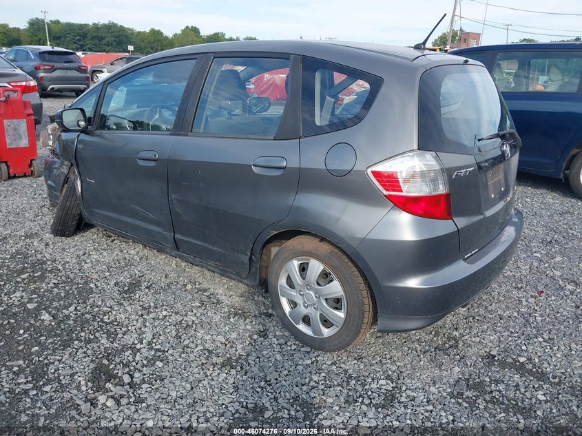 Vin: jhmge8h35dc074398, lot: 46573823, honda fit 20133