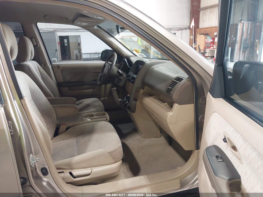 2005 HONDA CR-V auction photo 5
