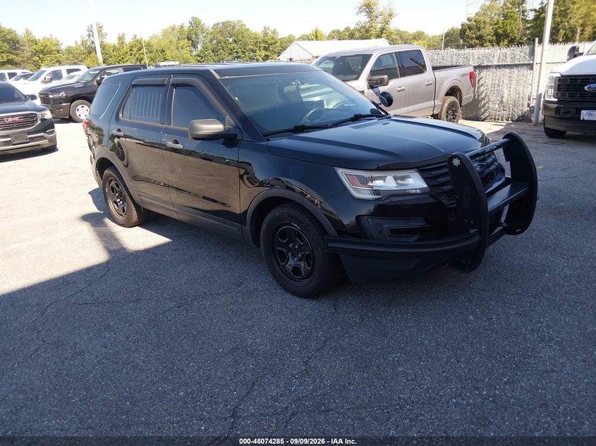 Vin: 1fm5k8ar9jga59693, lot: 46573832, ford police interceptor utility 2018 img_1