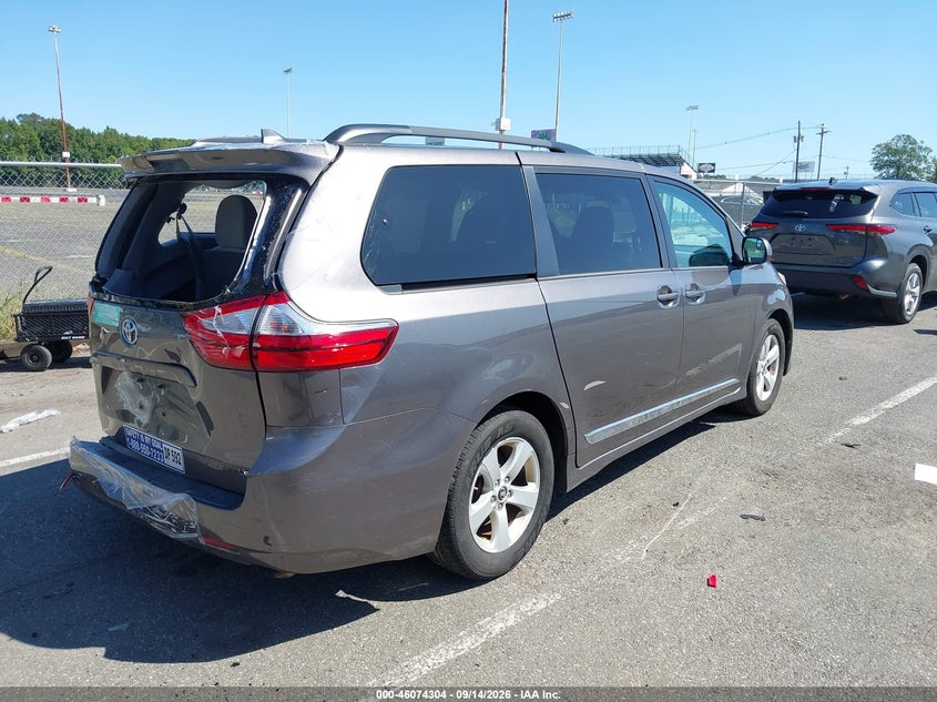 Vin: 5tdkz3dc3js913693, lot: 46573851, toyota sienna le 8 passenger 20184