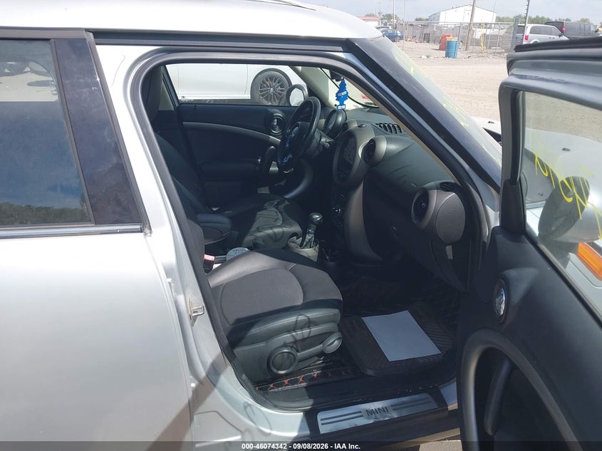 2012 MINI COOPER COUNTRYMAN auction photo 5