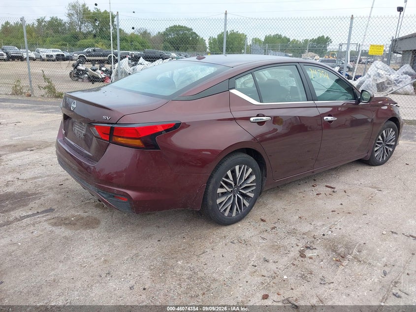 Vin: 1n4bl4dv8rn372706, lot: 46573901, nissan altima sv fwd 20244
