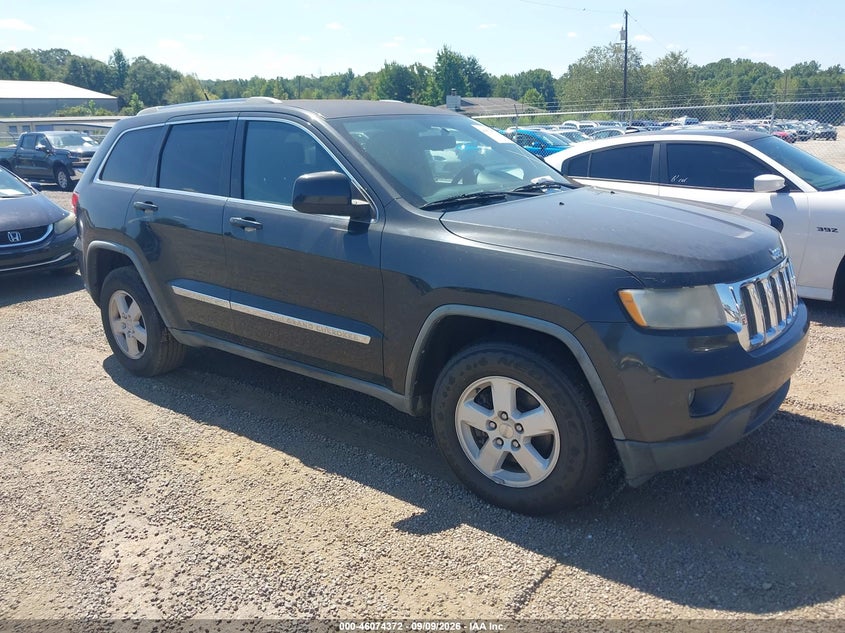 2011 JEEP GRAND CHEROKEE auction photo 1