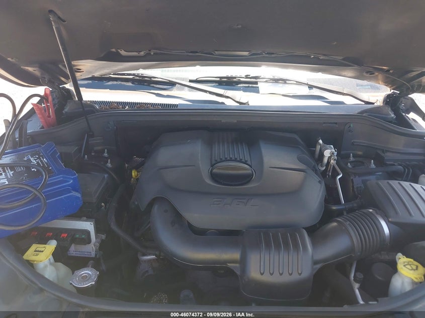 2011 JEEP GRAND CHEROKEE auction photo 6