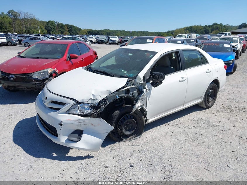 Vin: 2t1bu4ee4cc878596, lot: 46573921, toyota corolla le 20122