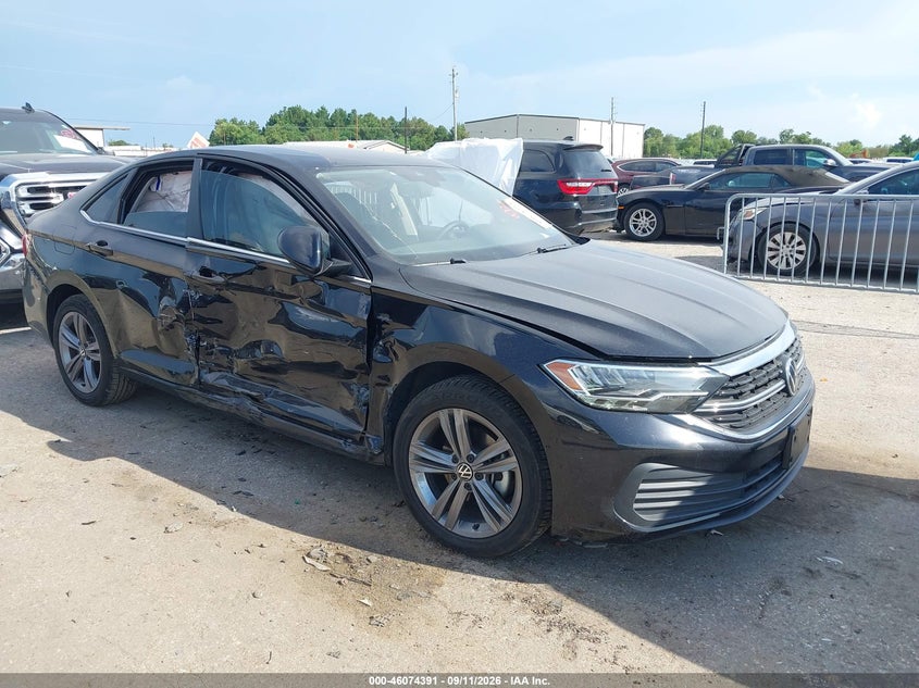 Vin: 3vwem7bu2nm026572, lot: 46573938, volkswagen jetta 1.5t se 2022 img_1