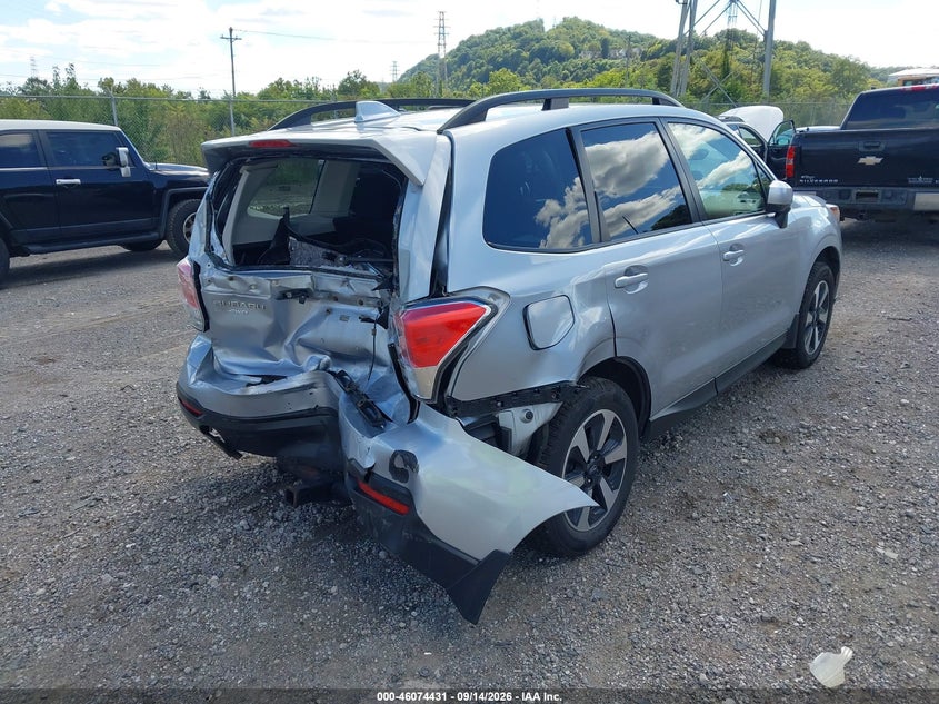 Vin: jf2sjagc0hh433442, lot: 46573978, subaru forester 2.5i premium 20174