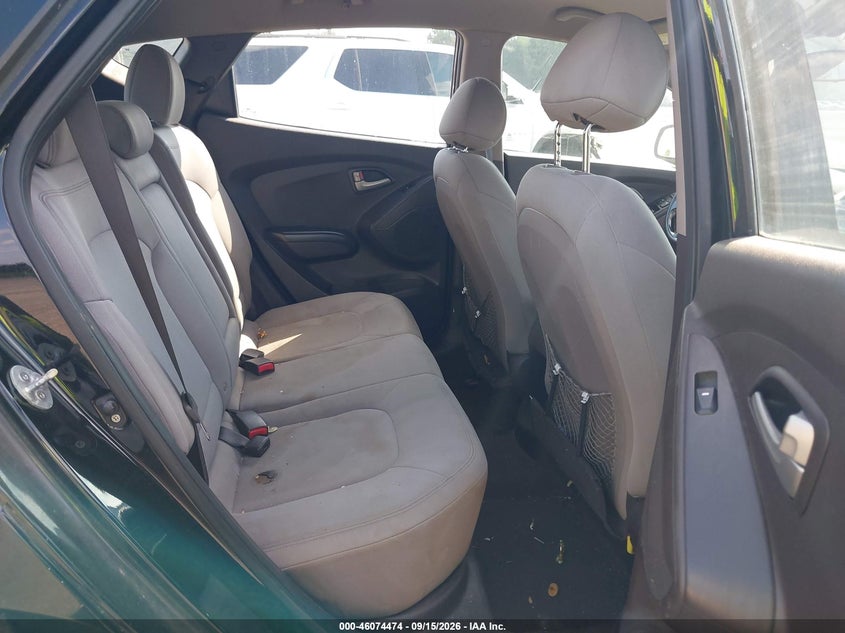 2010 HYUNDAI TUCSON auction photo 8