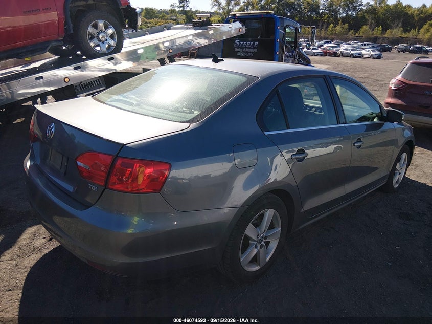 Vin: 3vwll7aj5cm379418, lot: 46574140, volkswagen jetta 2.0l tdi 20124