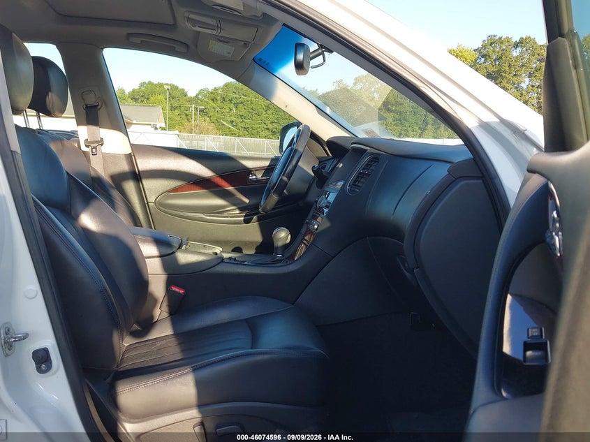 2016 INFINITI QX50 auction photo 5