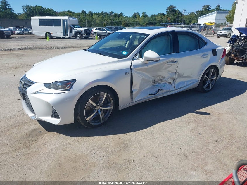 Vin: jthc81d27k5036019, lot: 46574173, lexus is 300 20192