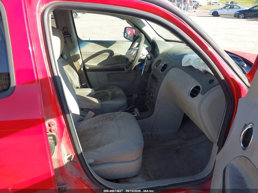 2011 CHEVROLET HHR LT · Photo 5