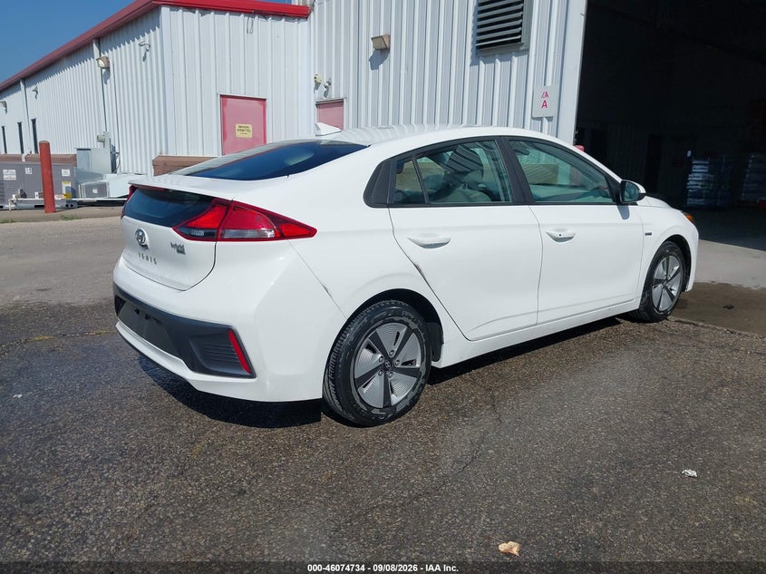 Vin: kmhc65lc2lu233482, lot: 46574281, hyundai ioniq hybrid blue 20204