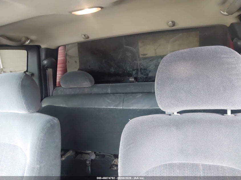2001 CHEVROLET SILVERADO 3500 auction photo 6
